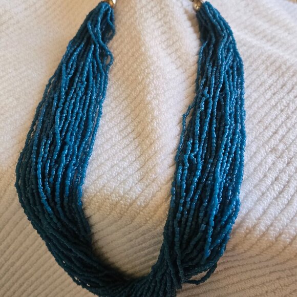 Glass bead necklace - Picture 2 of 4